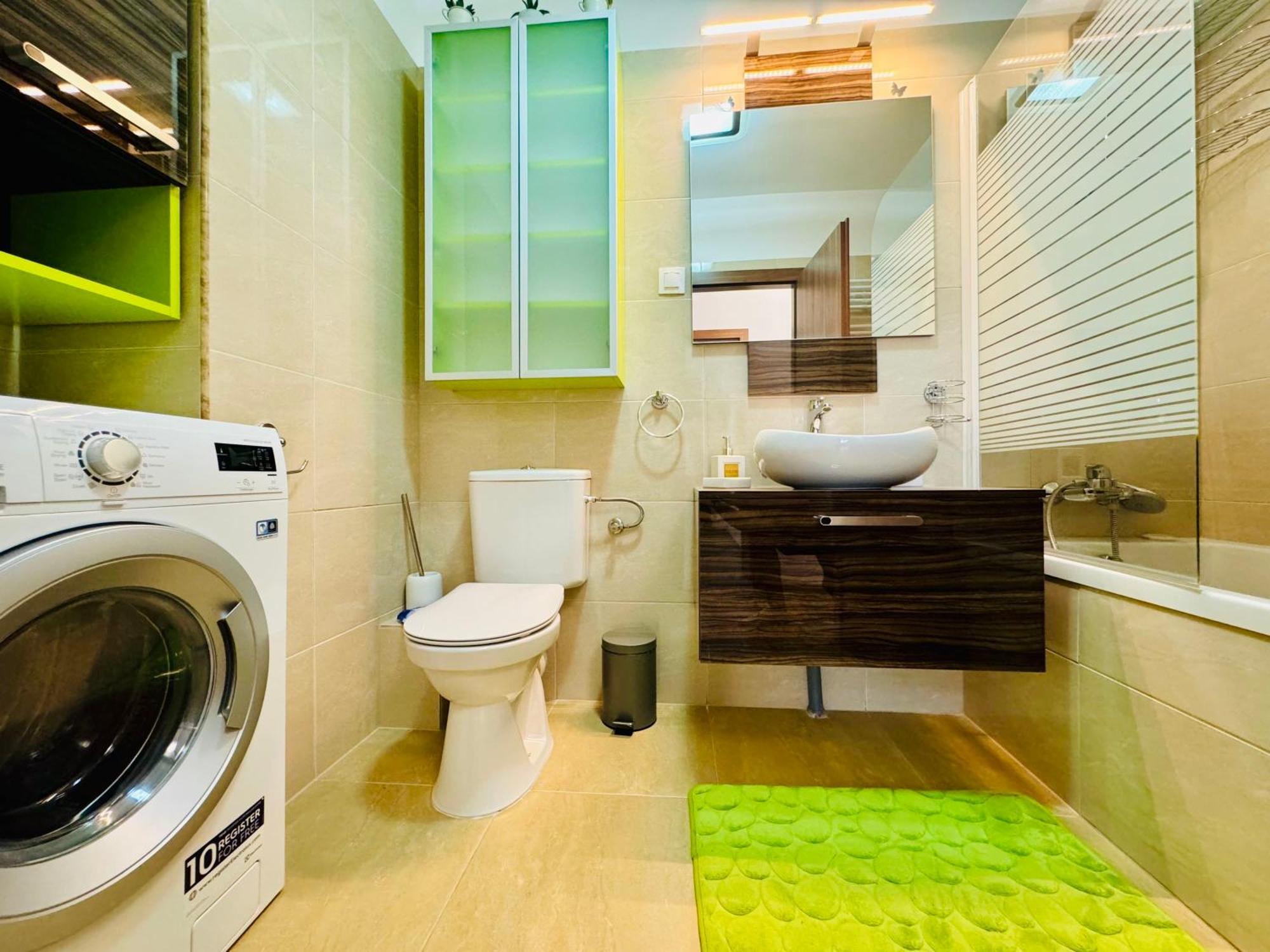 טימישוארה Joy City Stay Forest 84 מראה חיצוני תמונה